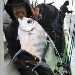 康仁丸・ジギング釣り果